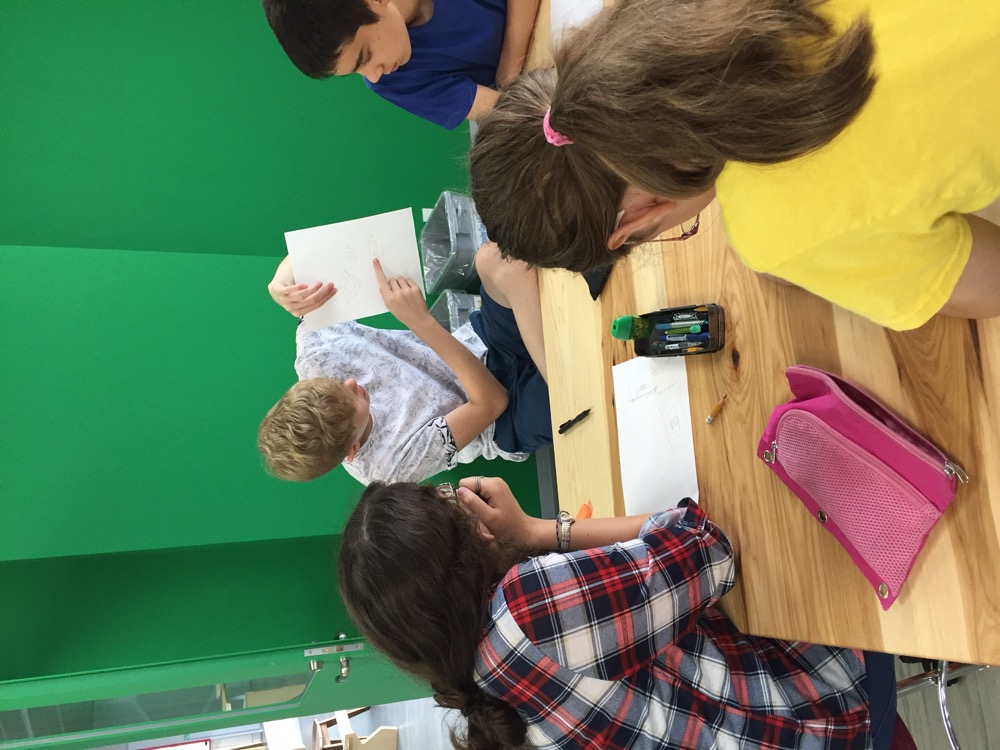 Students designing at ASIJ innovation lab